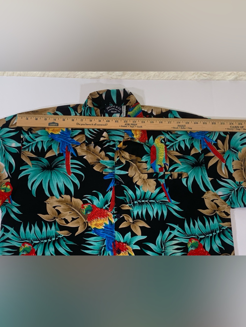 Pacific Company Men’s Hawaiian shirt Medium Floral Beach Parrot Print Magnum PI - Picture 9 of 14